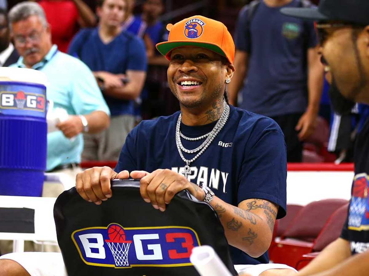 トップス IVERSON The @theofficialai3 x @activelyblack Collab is finally live