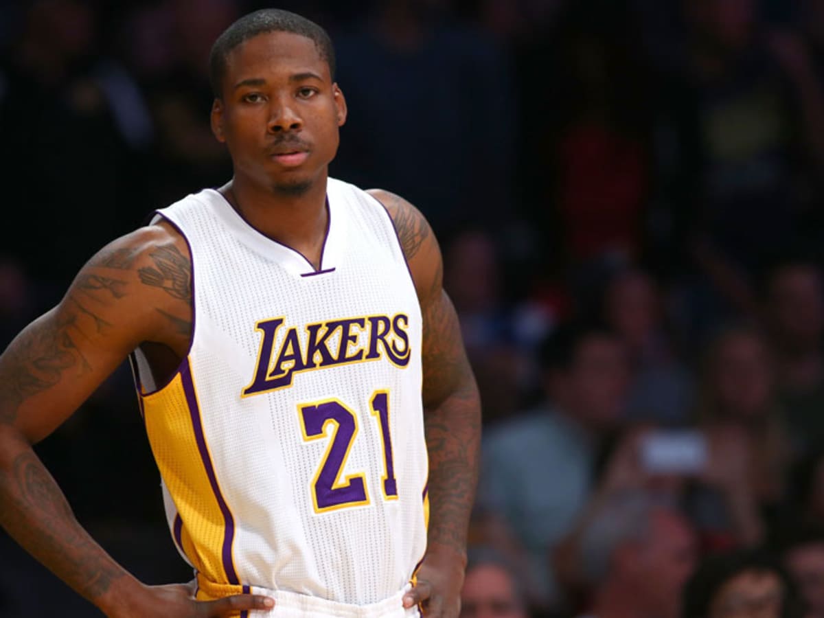 Blazers continue roster reload by signing Ed Davis - Sports Illustrated, image size:1200x900