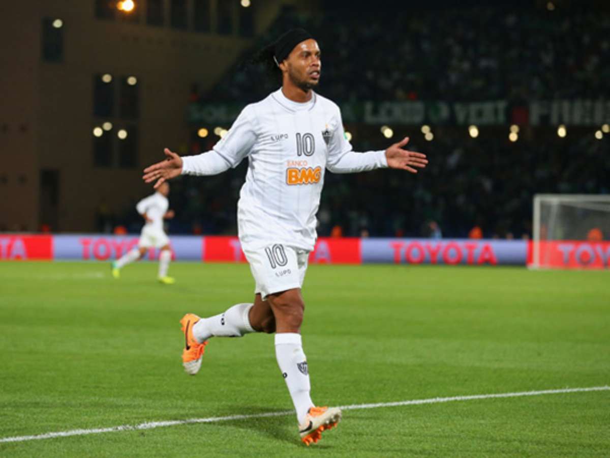 クラブ Ronaldinho ronaldinhojpg.jpg