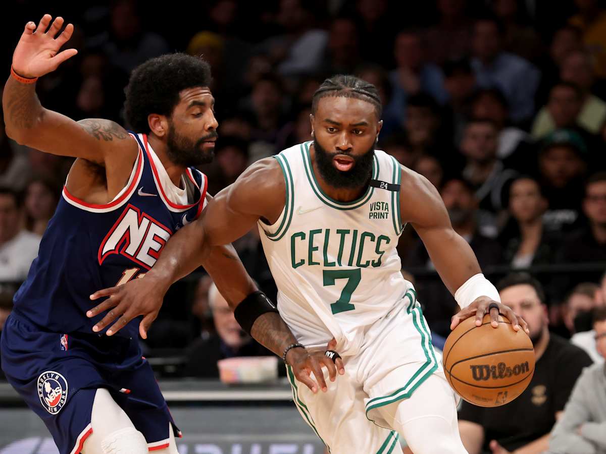 Clearance kyrie irving wearing jordans Top Sellers