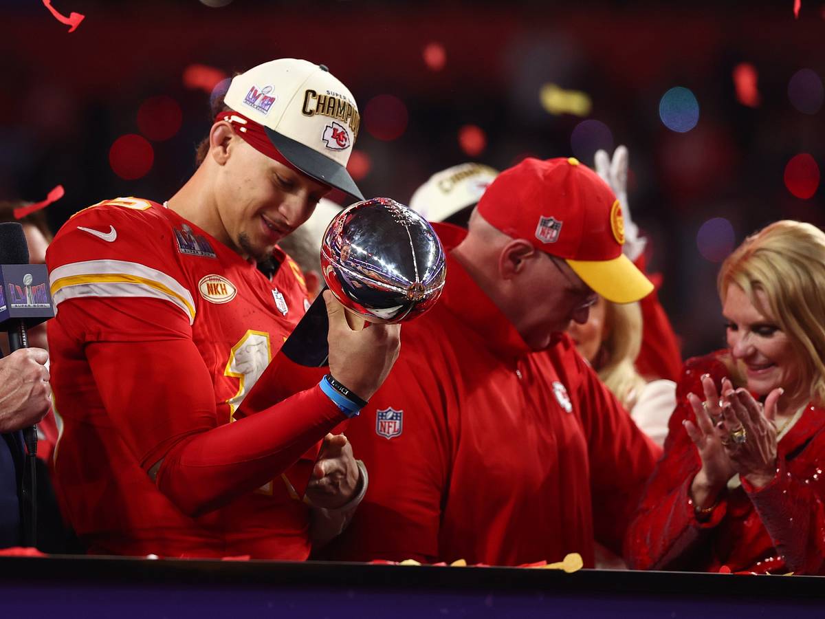 Patrick Mahomes Ensures Chiefs Dynasty With Back-to-Back Titles - Sports Illustrated