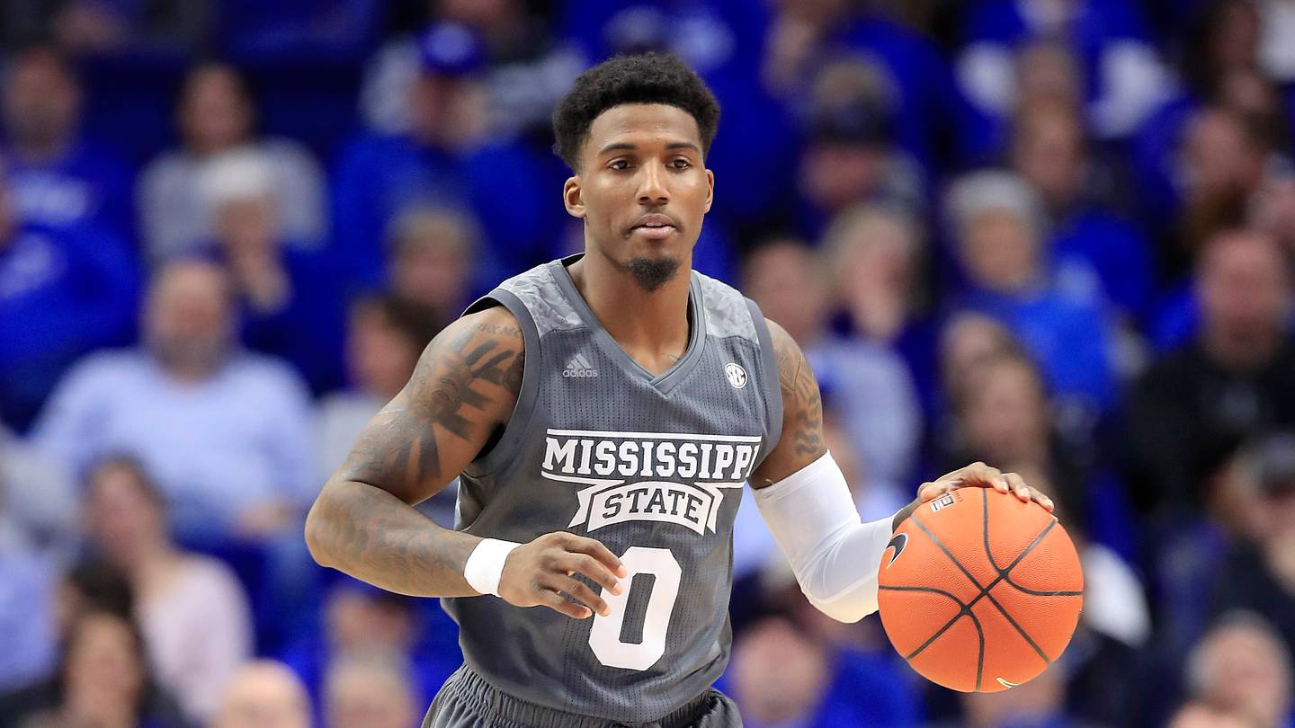 Nick Weatherspoon Suffered No Structural Damage to Knee vs. Alabama
