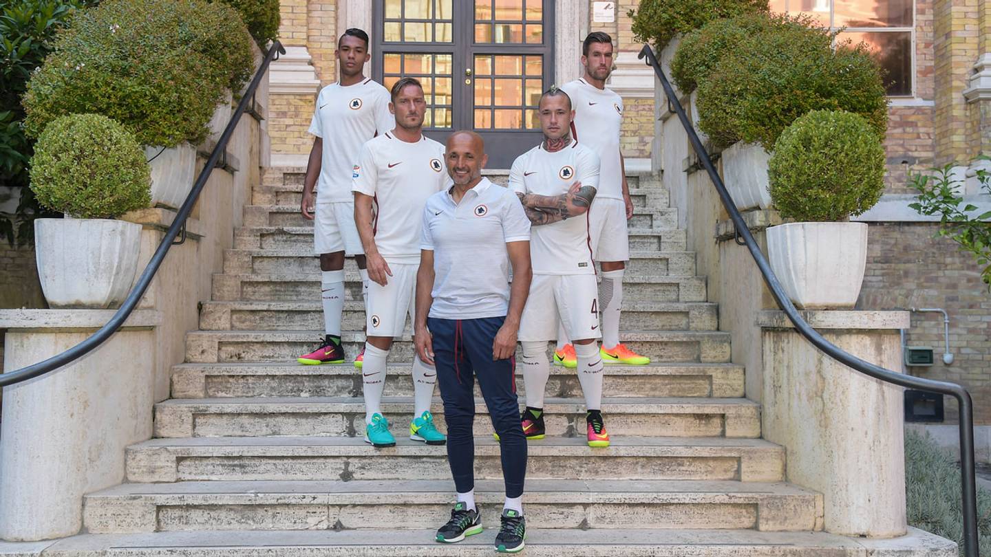AS Roma relies on its traditions, bedrocks but sets out to conquer ...