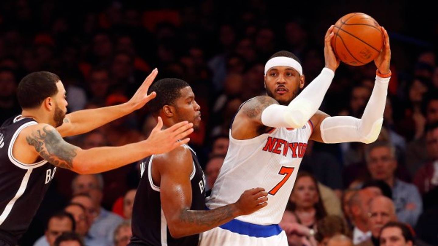 Knicks' Carmelo Anthony has labrum tear, to be re-evaluated in a month