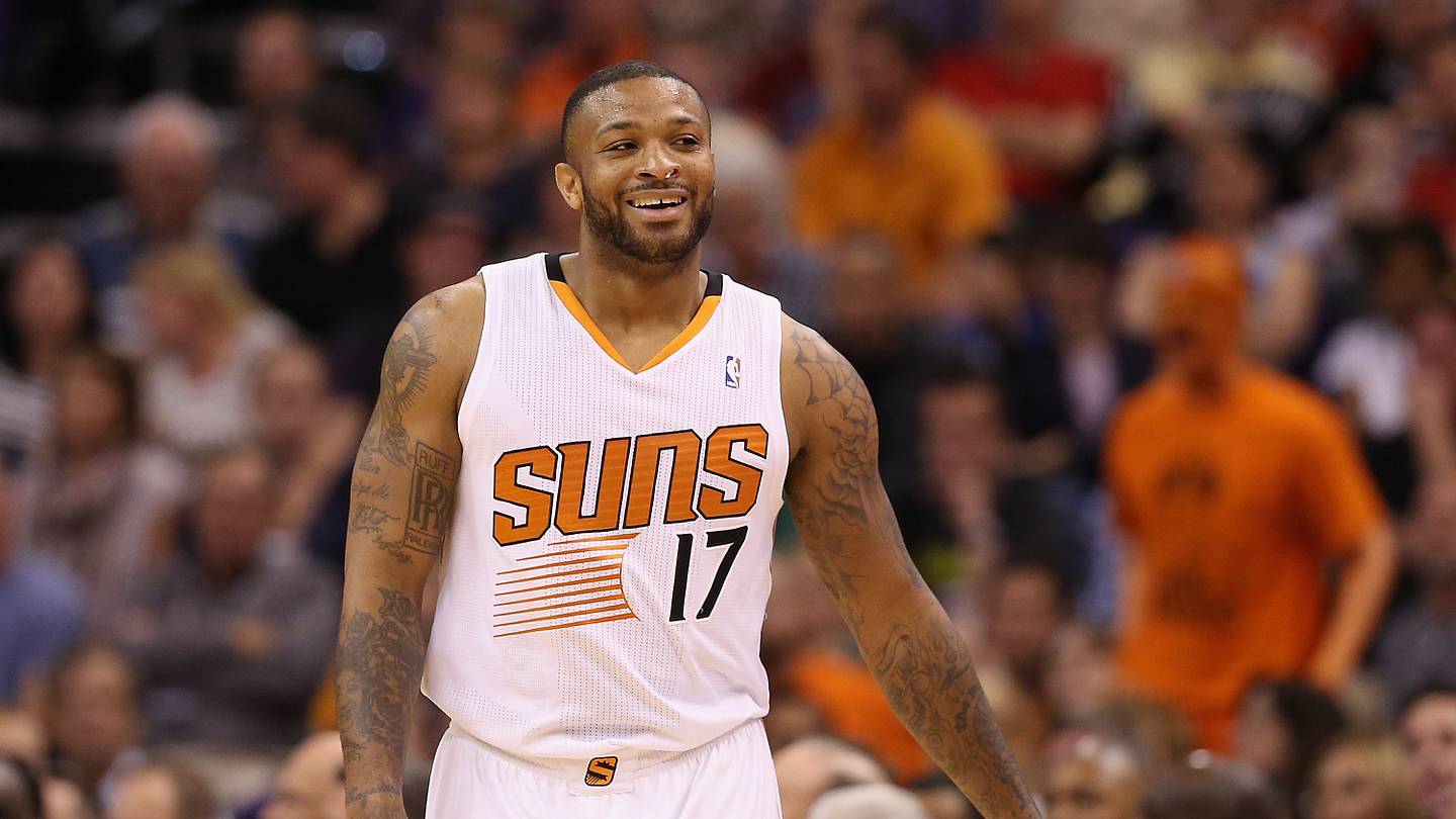 Suns re-sign forward P.J. Tucker