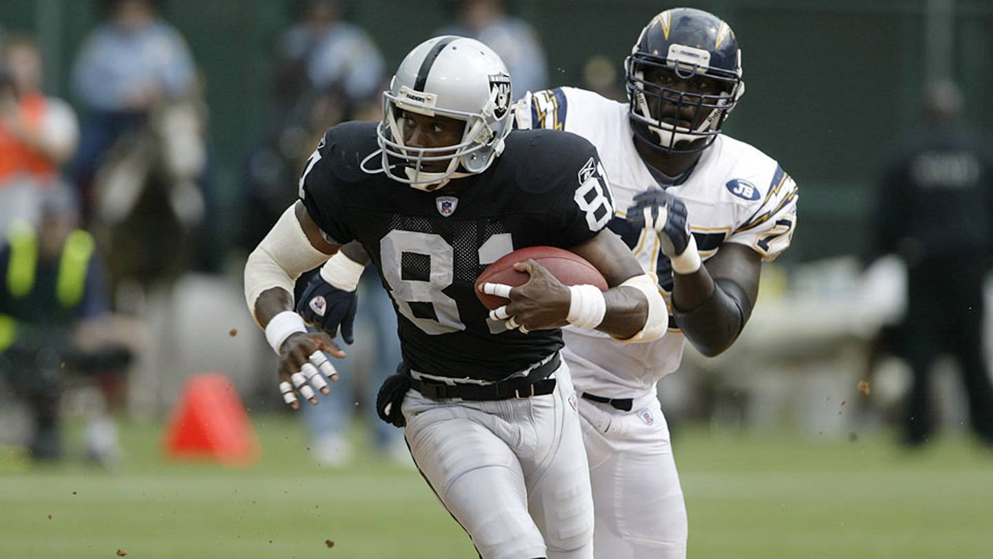 Cover-Two: Six who deserve to make the Pro Football Hall of Fame in 2015