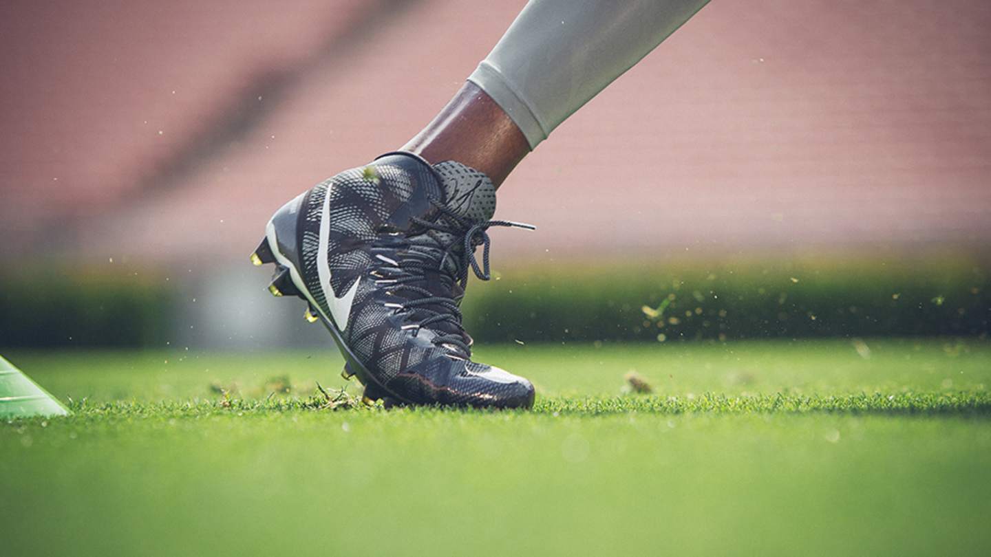 calvin johnson training shoes