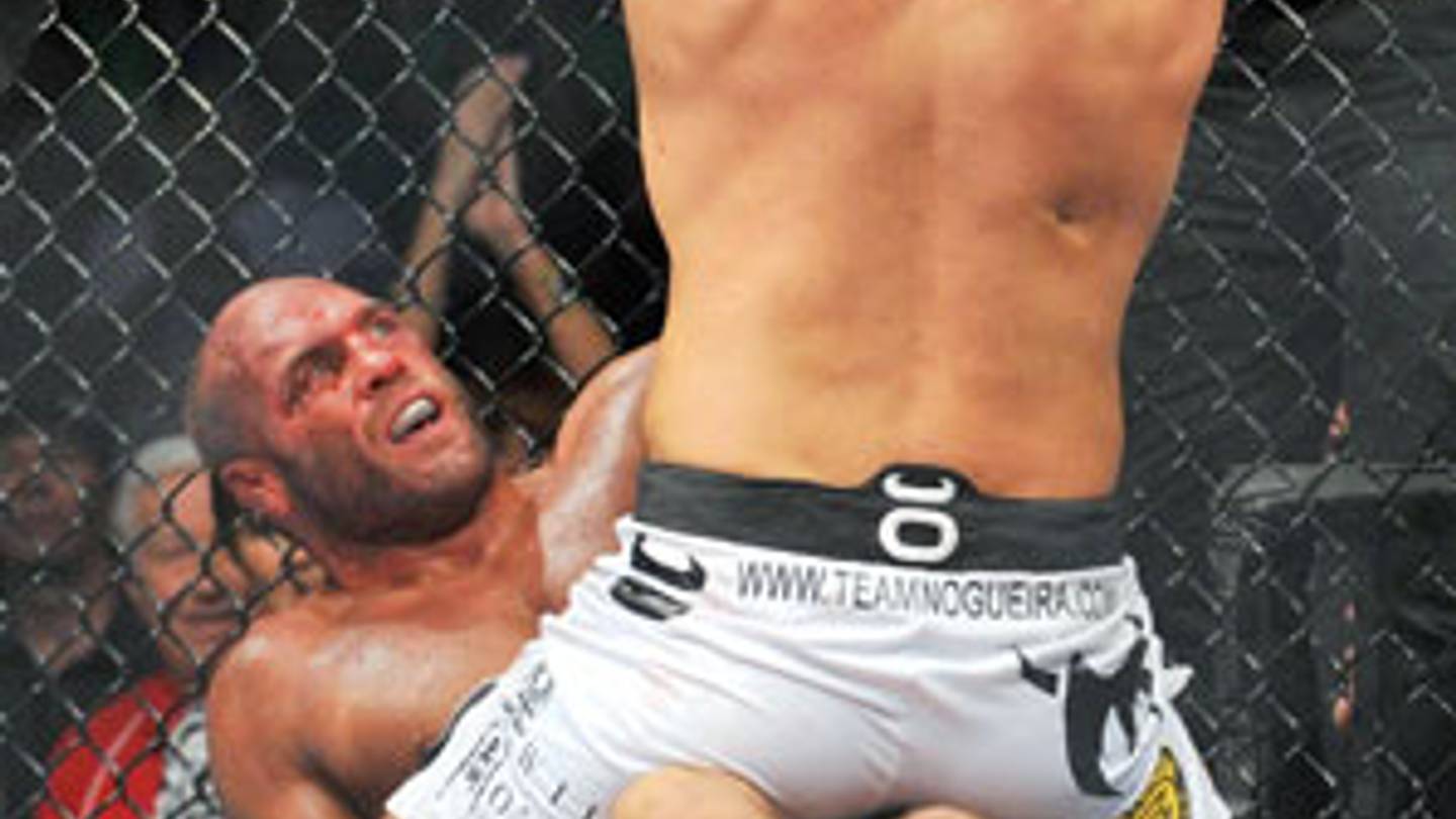 Nogueira beats Couture at UFC 102