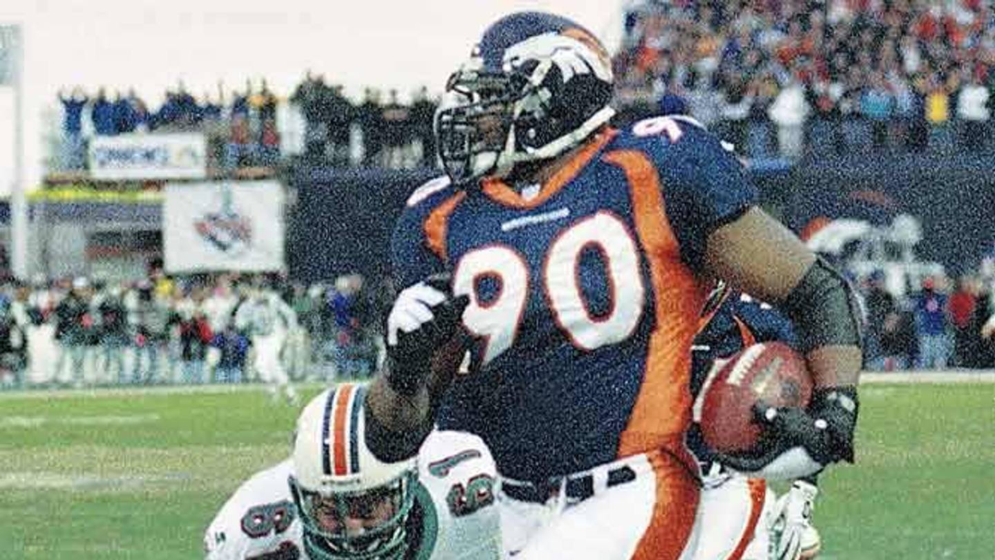Super Bowl Champions: 1998 Broncos