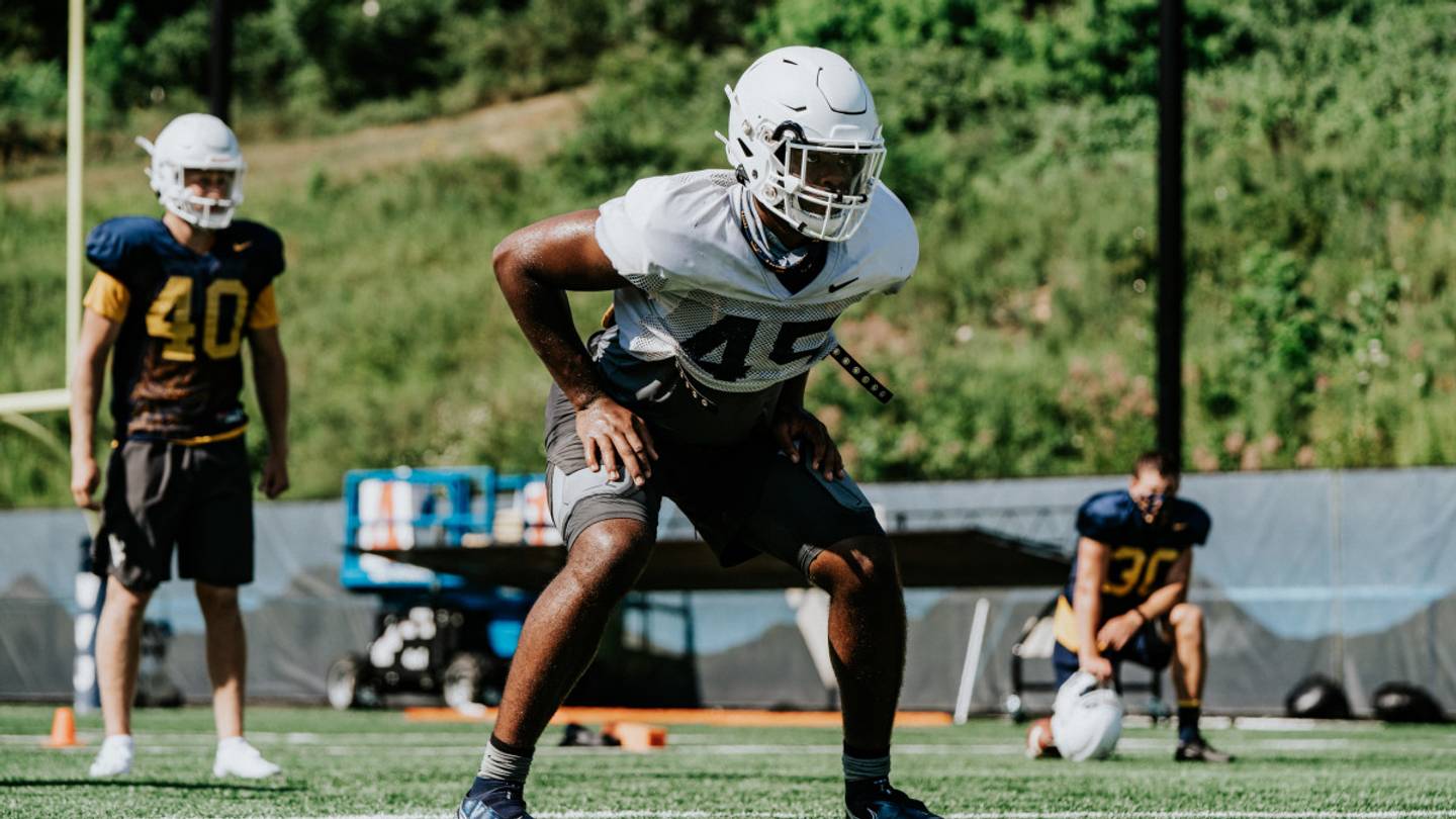 WVU Pass Rusher Pulls Name from the NCAA Transfer Portal