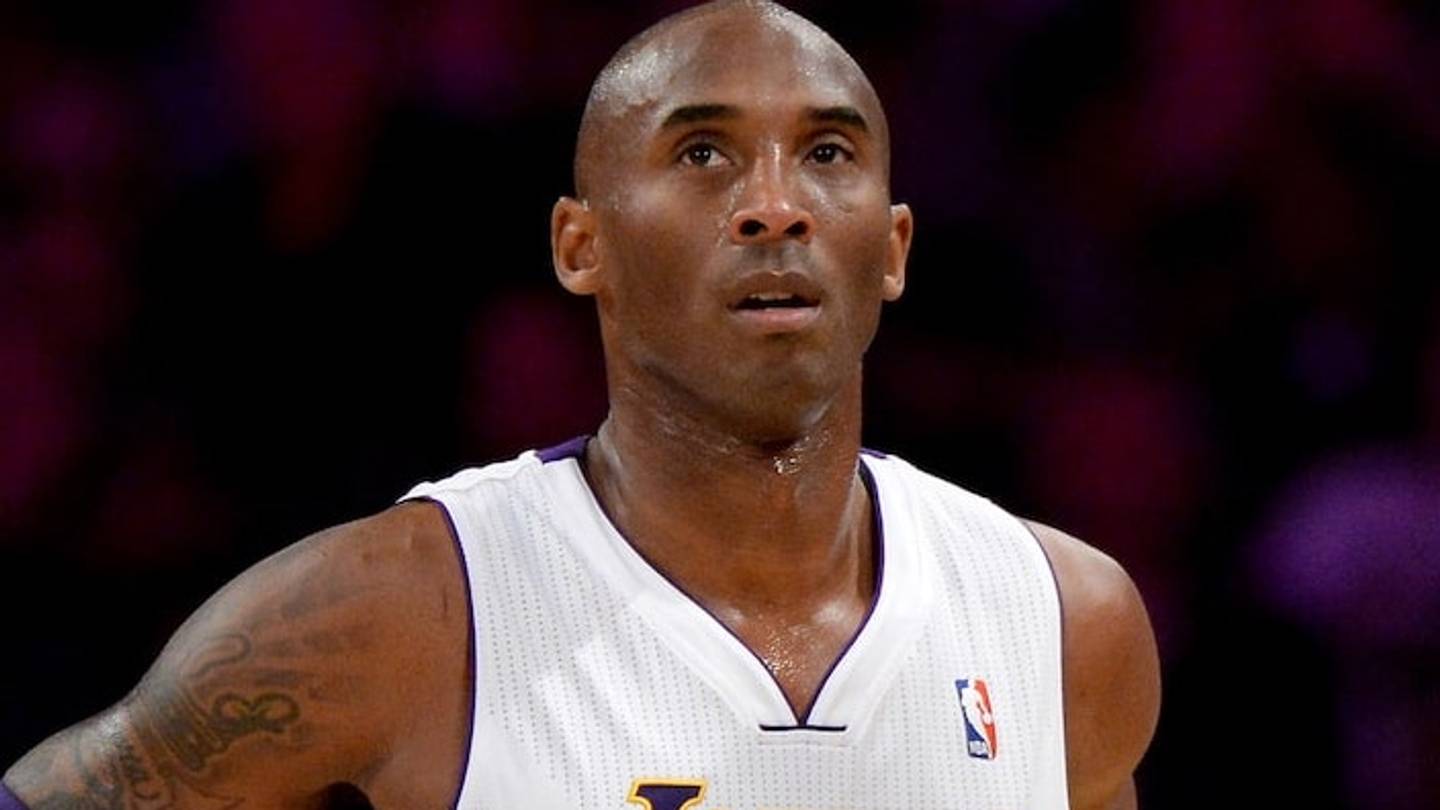 Iconic NBA Star Kobe Bryant And Others Dead in Fiery Helicopter Accident