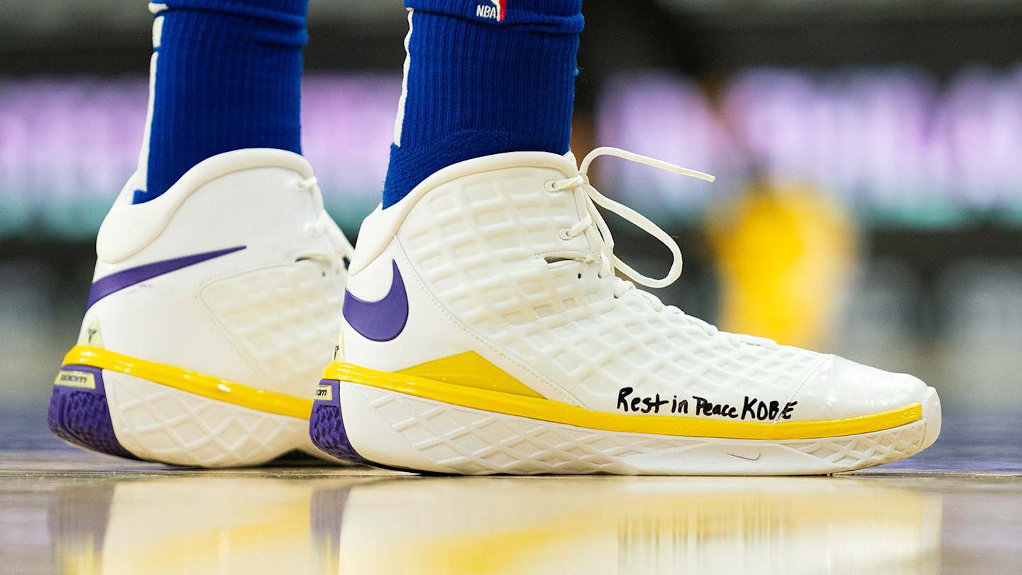 kobe bryant slippers