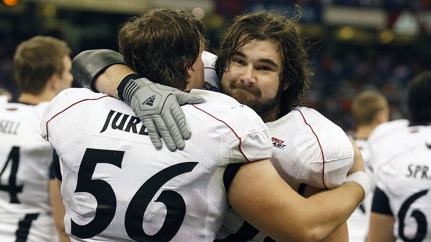 Report: Philadelphia Eagles Make Jason Kelce NFL's Highest Paid Center