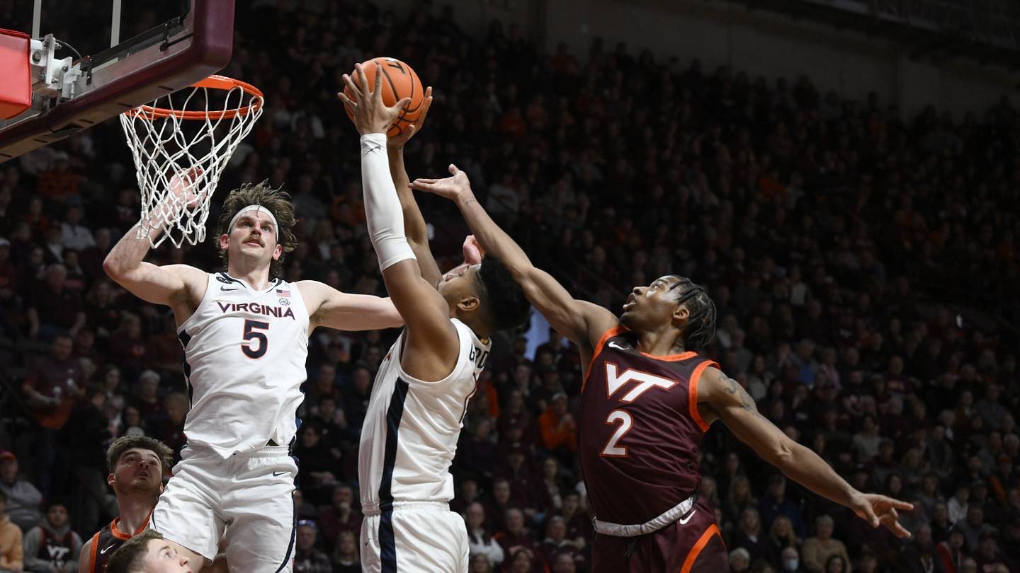 Virginia's Seven-Game Win Streak Snapped in 74-68 Loss at Virginia Tech