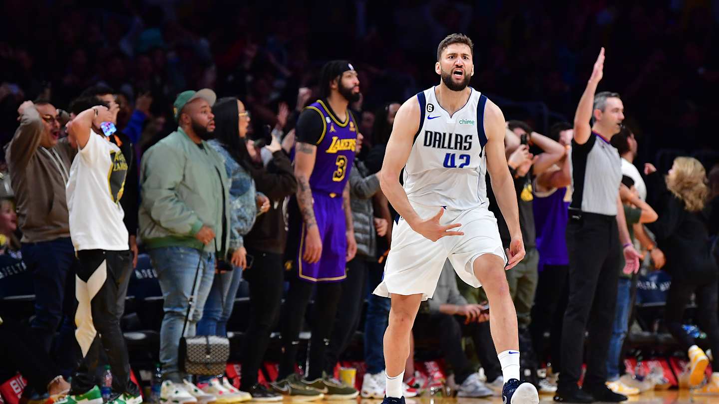 Maxi Kleber's Game-Winning Shot vs. Lakers Lights Spark Under Mavs ...