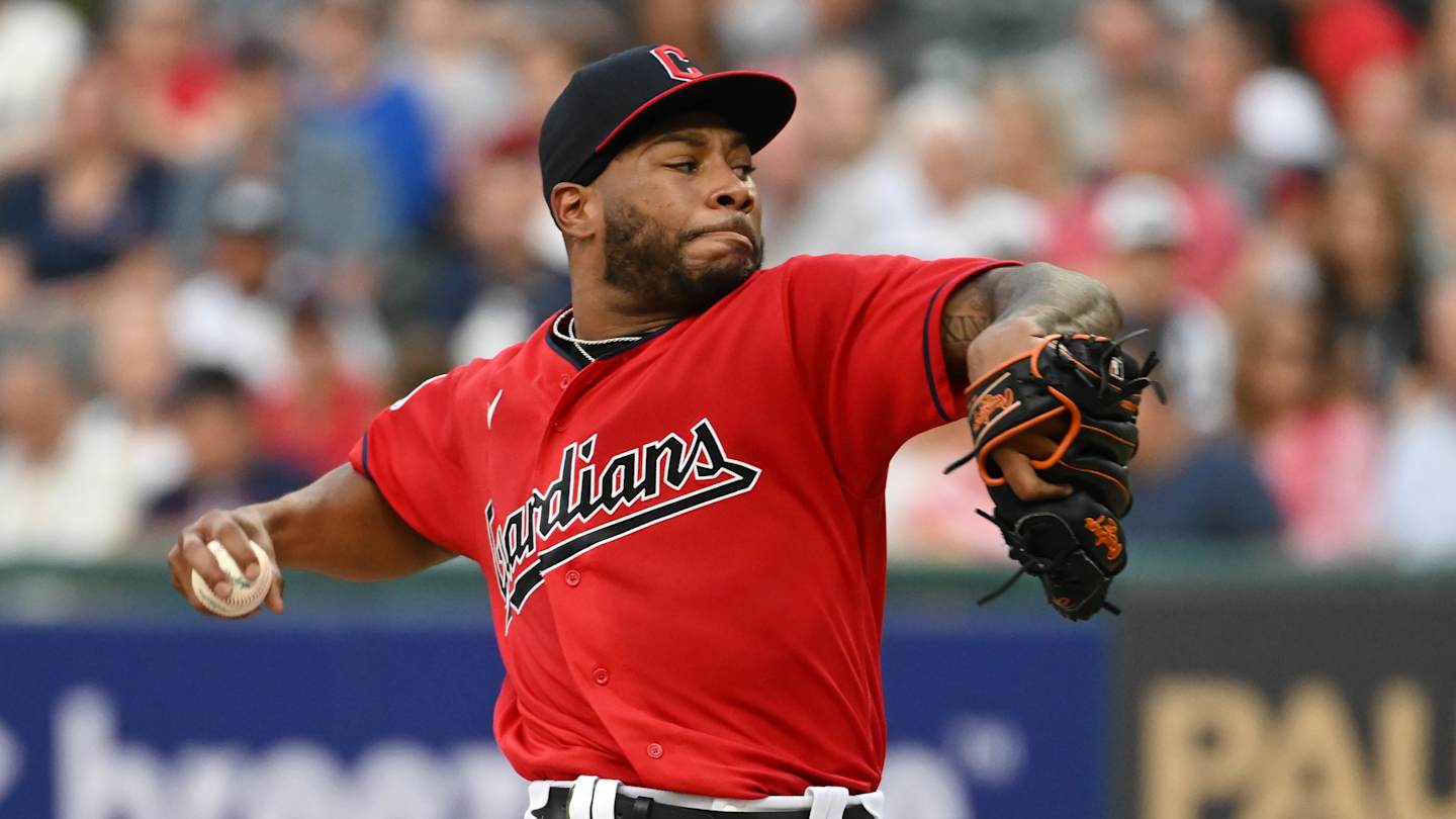 ピッチャー Xzavion Curry - %{teamName} Relief Pitcher - ESPN