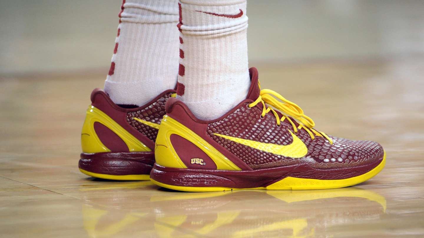 2018 usc nike shoes