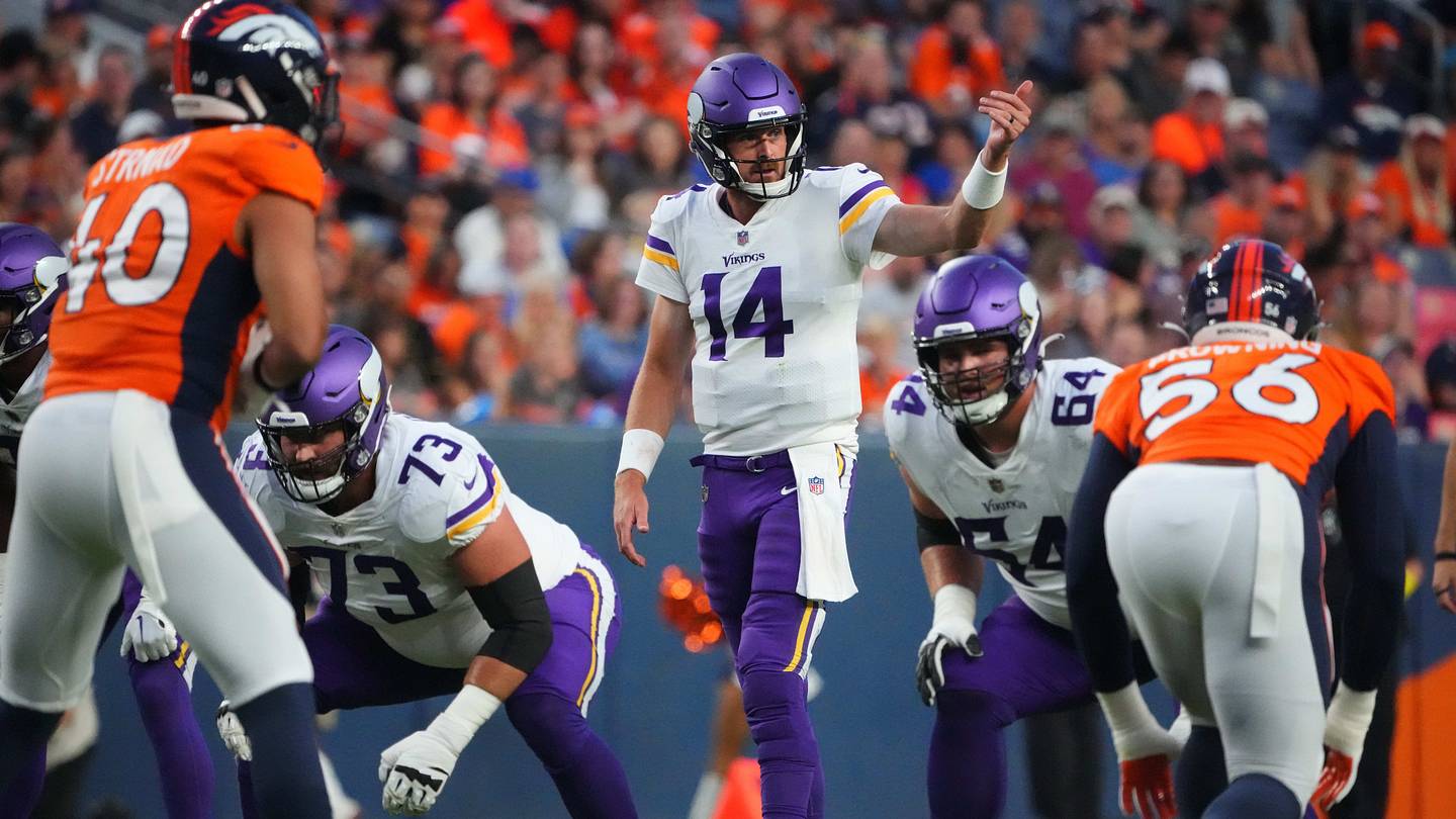 Ryan Wright Ryan Wright Dazzles, Vikings Fall 23-13 to Broncos in Preseason Finale