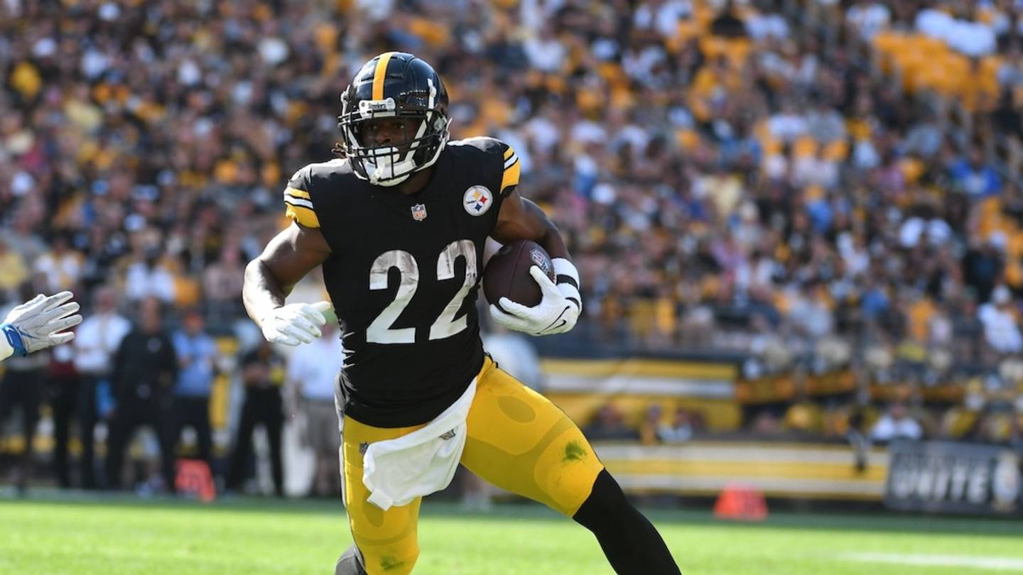 Steelers RB Najee Harris Expects To Play See Less Snaps Moving Forward Steelers RB Najee Harris Expects To Play See Less Snaps Moving Forward