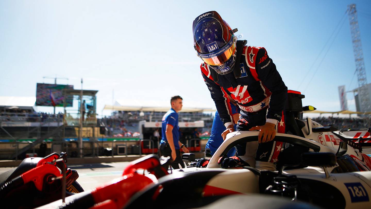 Why did Mick Schumacher fail to advance in qualifying?