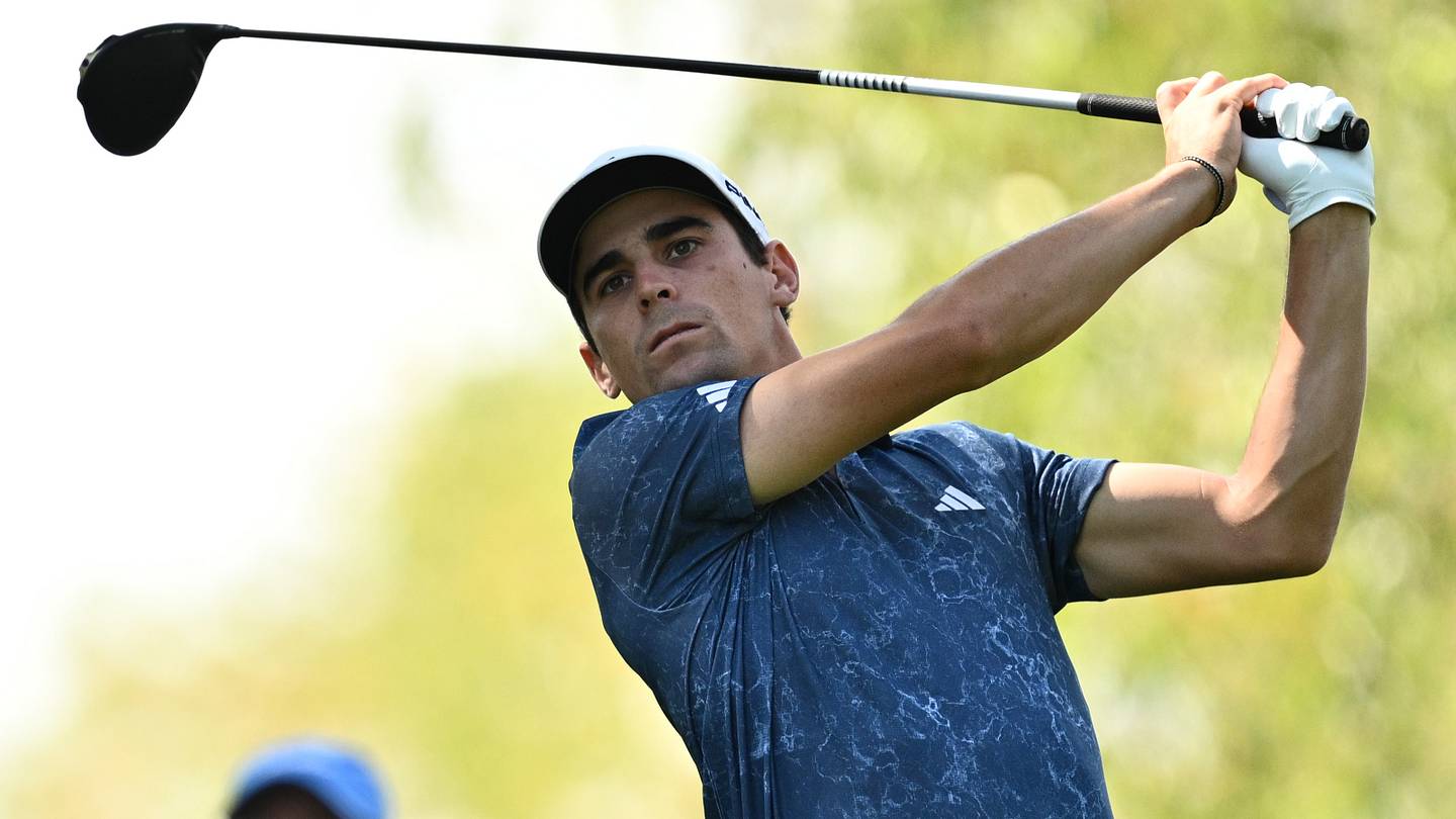 Joaquin Niemann Fires Off 59 in LIV Season Opener at Mayakoba