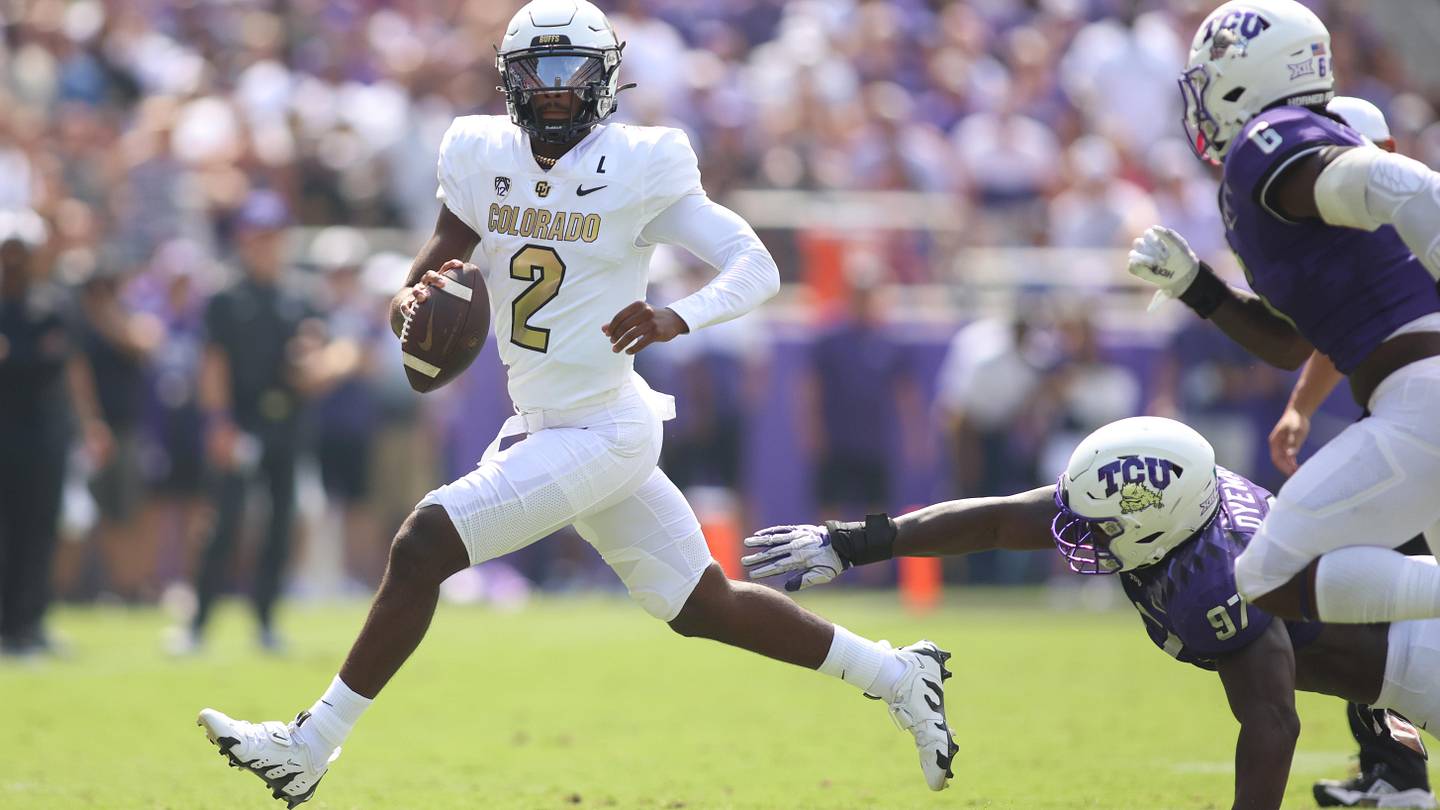 Shedeur Sanders Wore Deion's Signature Nike Cleats for Colorado Debut