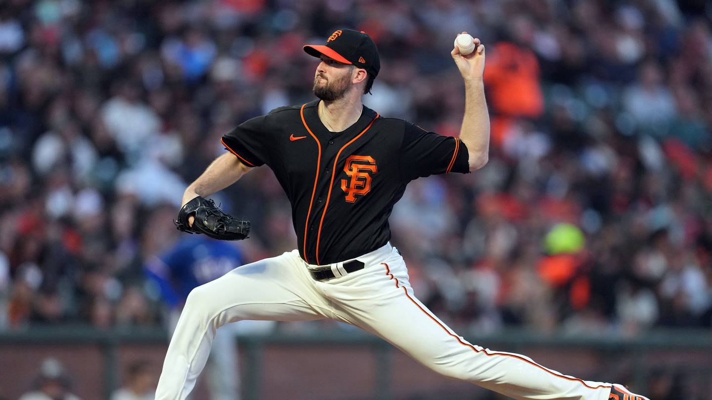 Amf Pitcher Oakland A's in Agreement with Former San Francisco Giants Pitcher