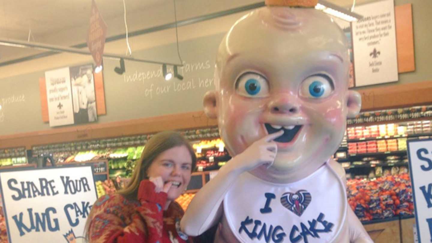 New Orleans Pelicans King Cake Baby mascot terrifies old lady - Sports