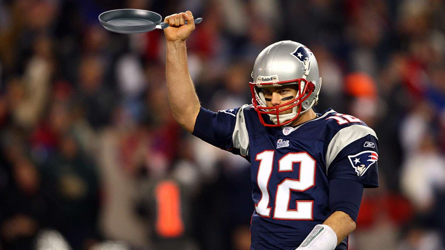 Tom Brady Patriots QB selling cookbook for 200 Sports Illustrated(01)
