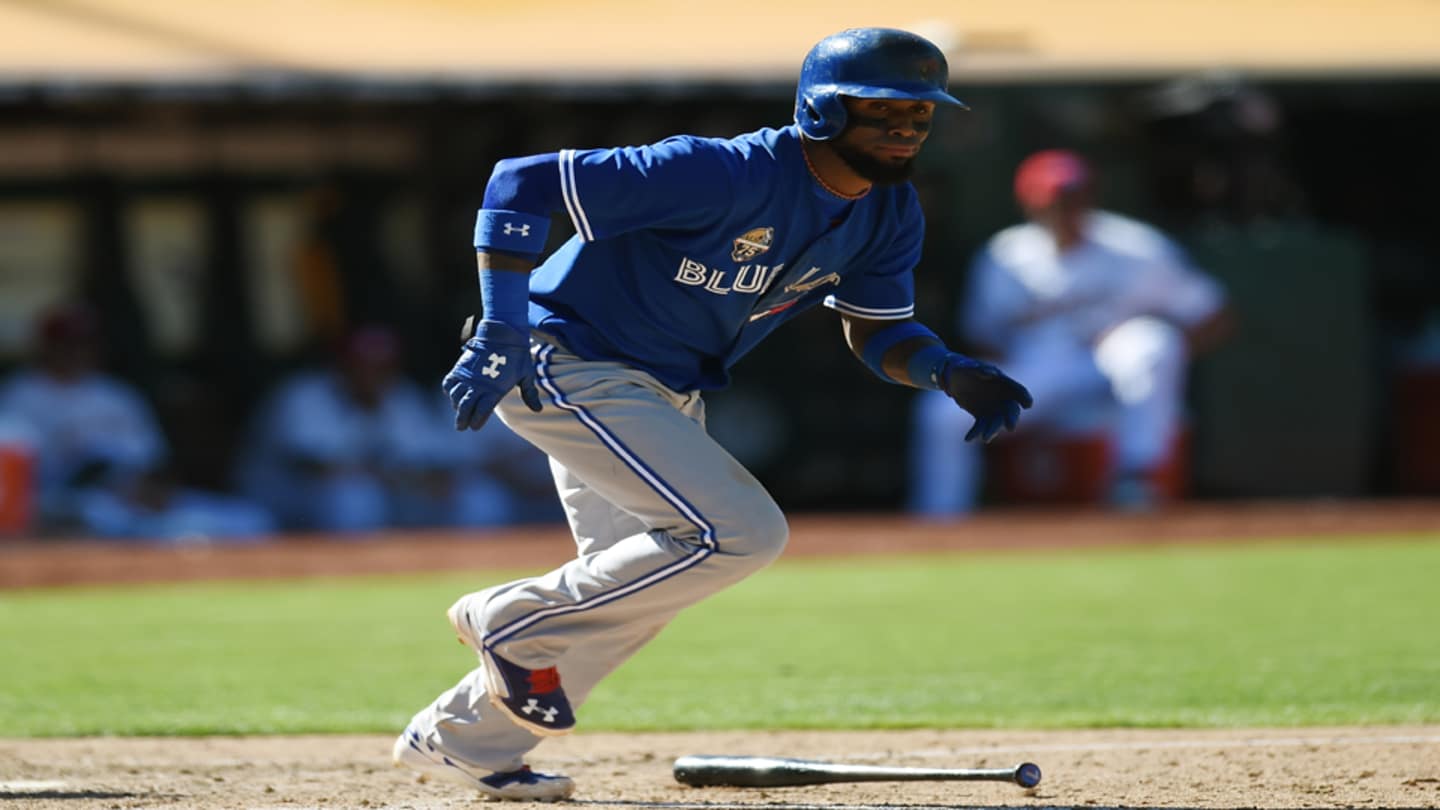 Blue Jays shortstop Jose Reyes has battled a shoulder injury over the ...