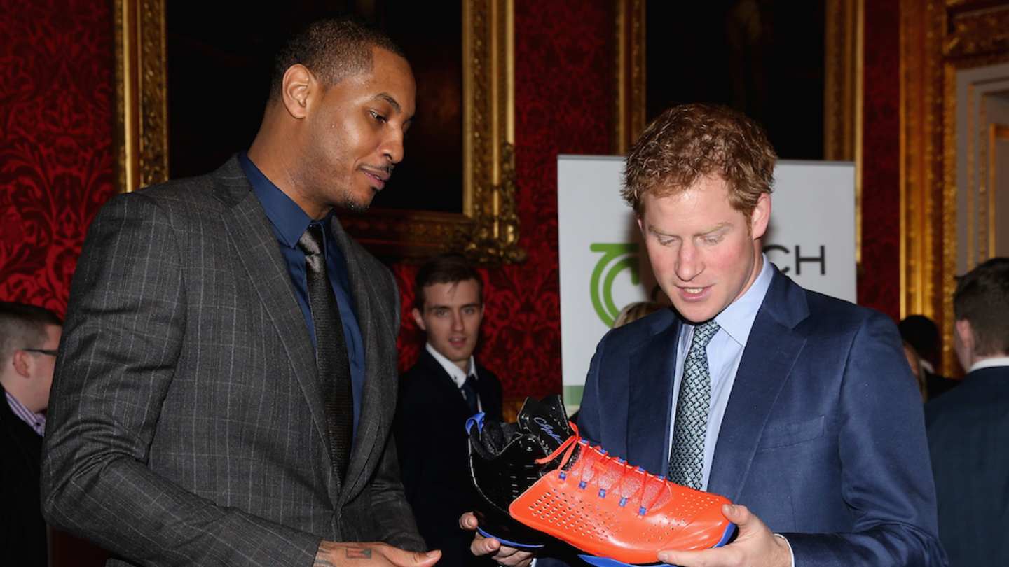 New York Knicks star Carmelo Anthony meets Prince Harry Sports