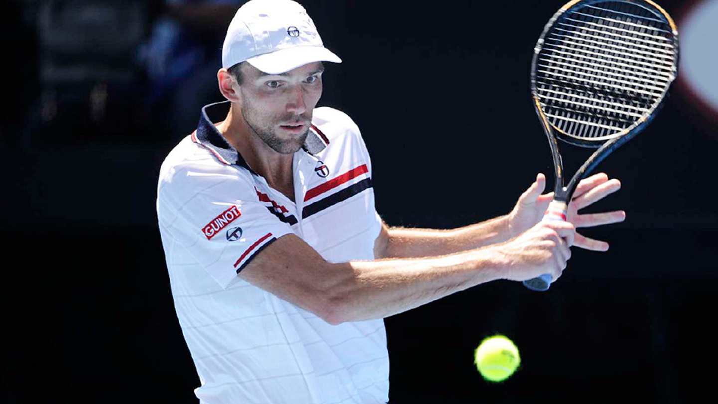 Watch Ivo Karlovic's opponent stands on chair for postmatch hug
