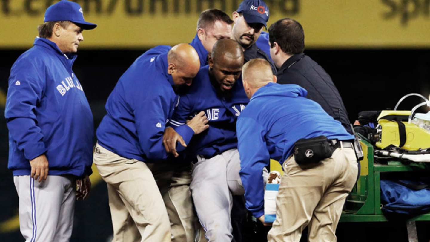 Jose Reyes carted off field after hurting left ankle in slide - Sports ...