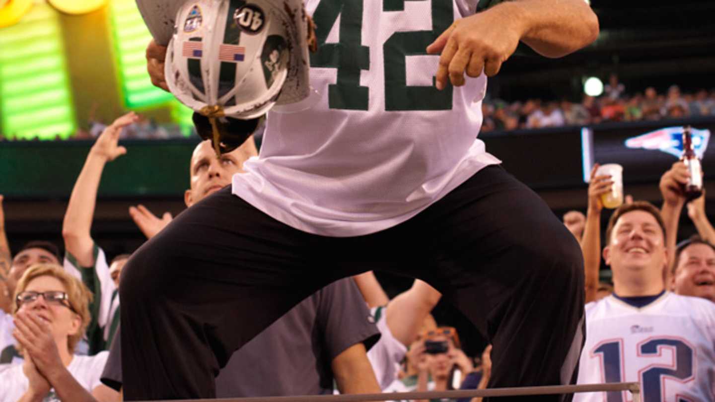 Noteworthy Sports Superfans - Sports Illustrated