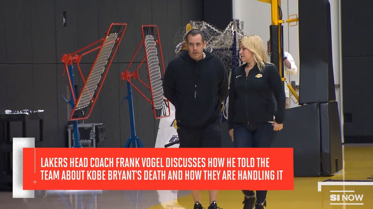 Frank Vogel Broke The News Of Kobe Bryant's Death To His Team On A Team