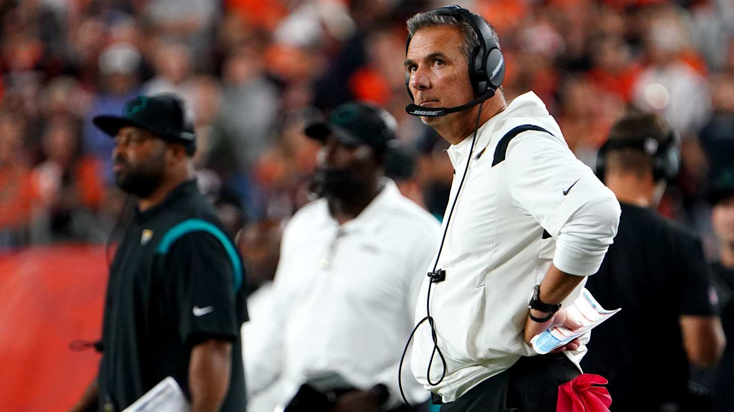 Urban Meyer video Jags coach apologizes for viral footage at bar