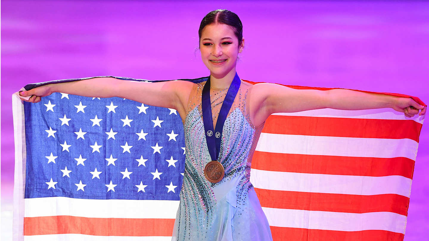 Alysa Liu, star U.S. figure skater, announces retirement at 16 years(01)