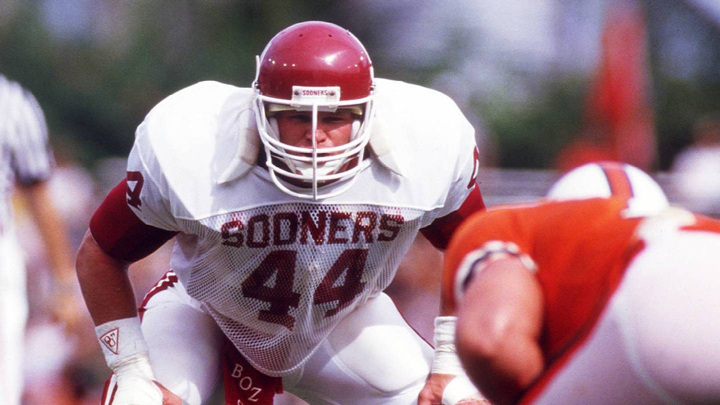 Former Oklahoma LB Brian Bosworth NIL Brings Distraction Dark Money former-oklahoma-lb-brian-bosworth-nil-brings-distraction-dark-money