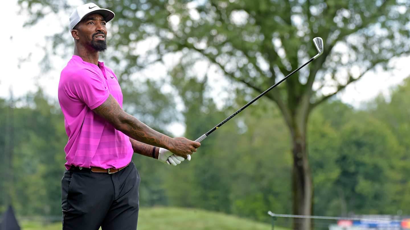JR Smith enrolls at North Carolina A&T and will play for golf team(02)