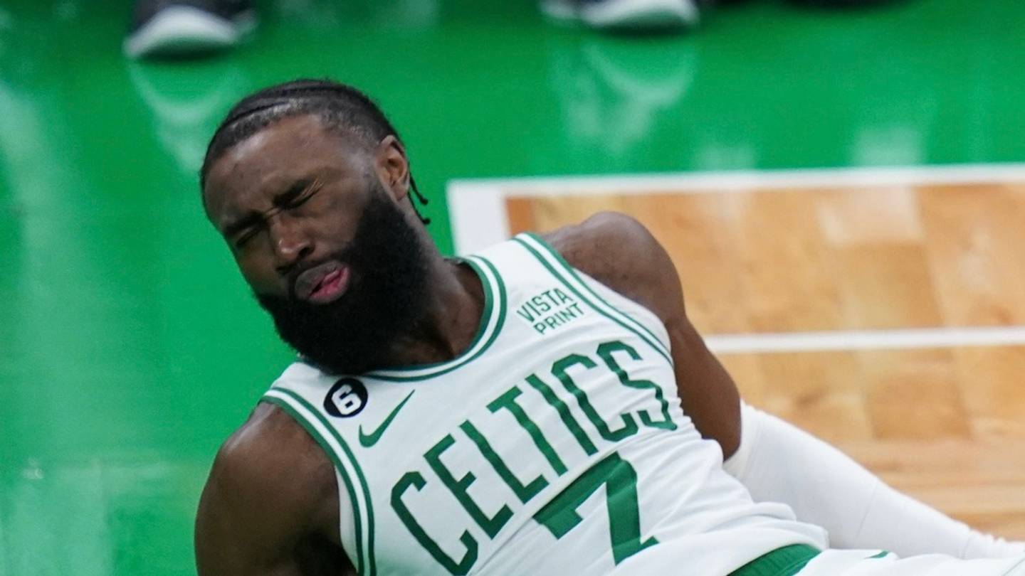 Cal Basketball: Jaylen Brown Confirmed to Have Sustained a Facial Fracture