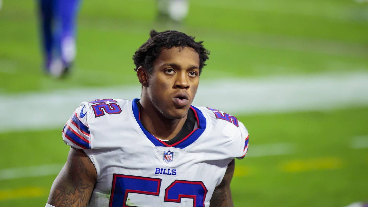 Former NFL Linebacker Darron Lee Charged With Domestic Violence, per