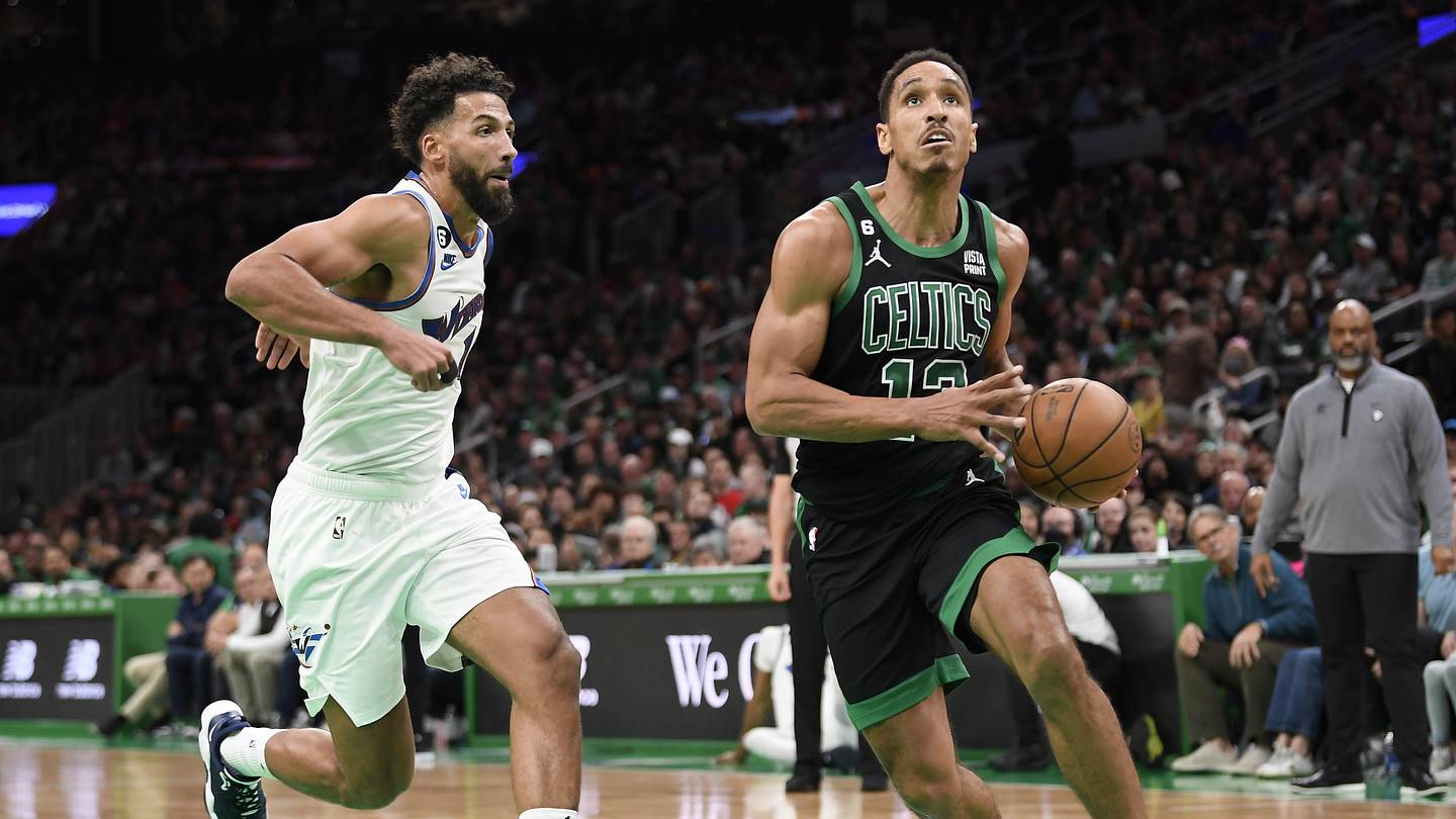 gill-and-brogdon.jpg