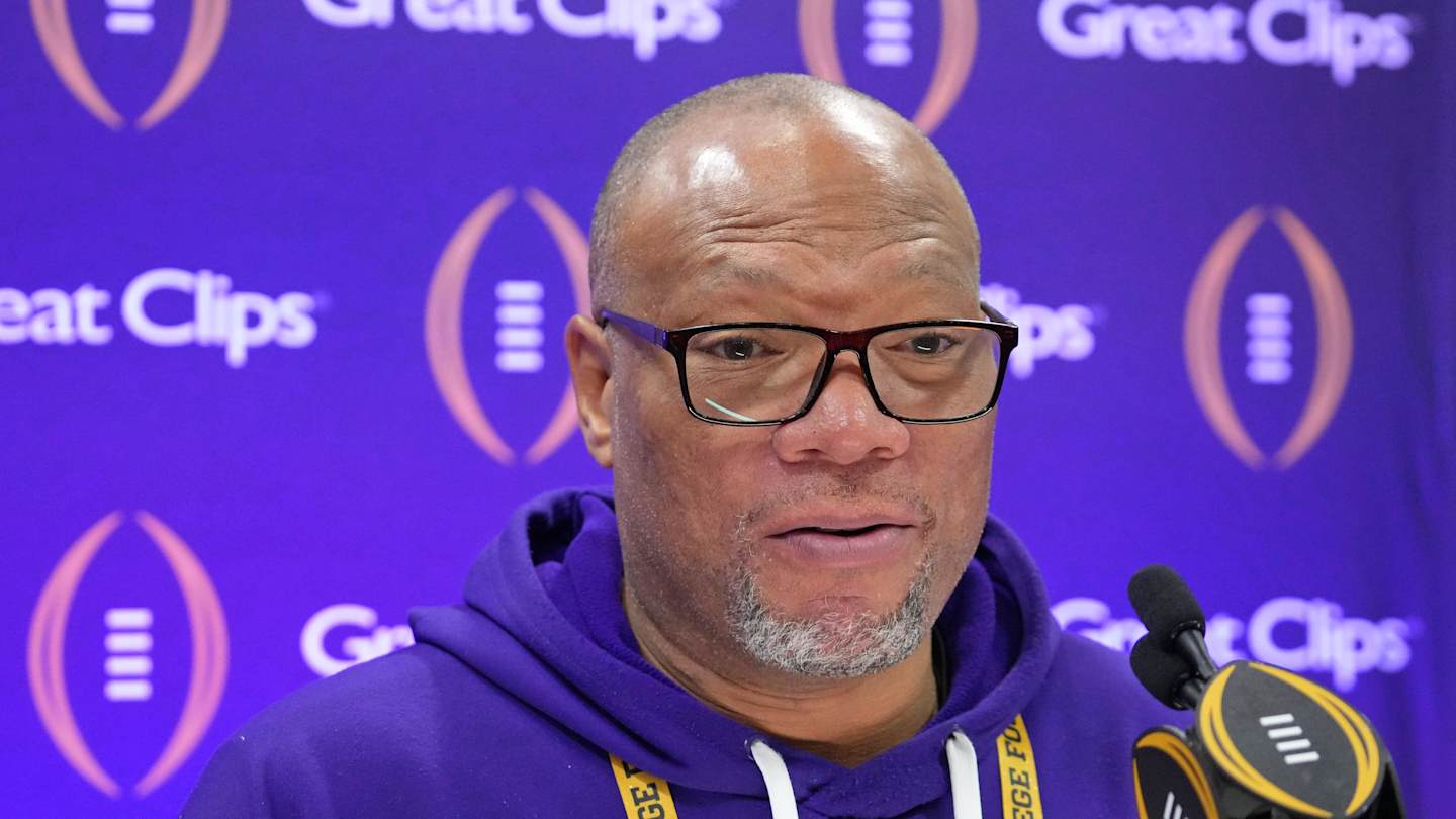 Tennessee Football Hires William Inge - Sports Illustrated Tennessee ...