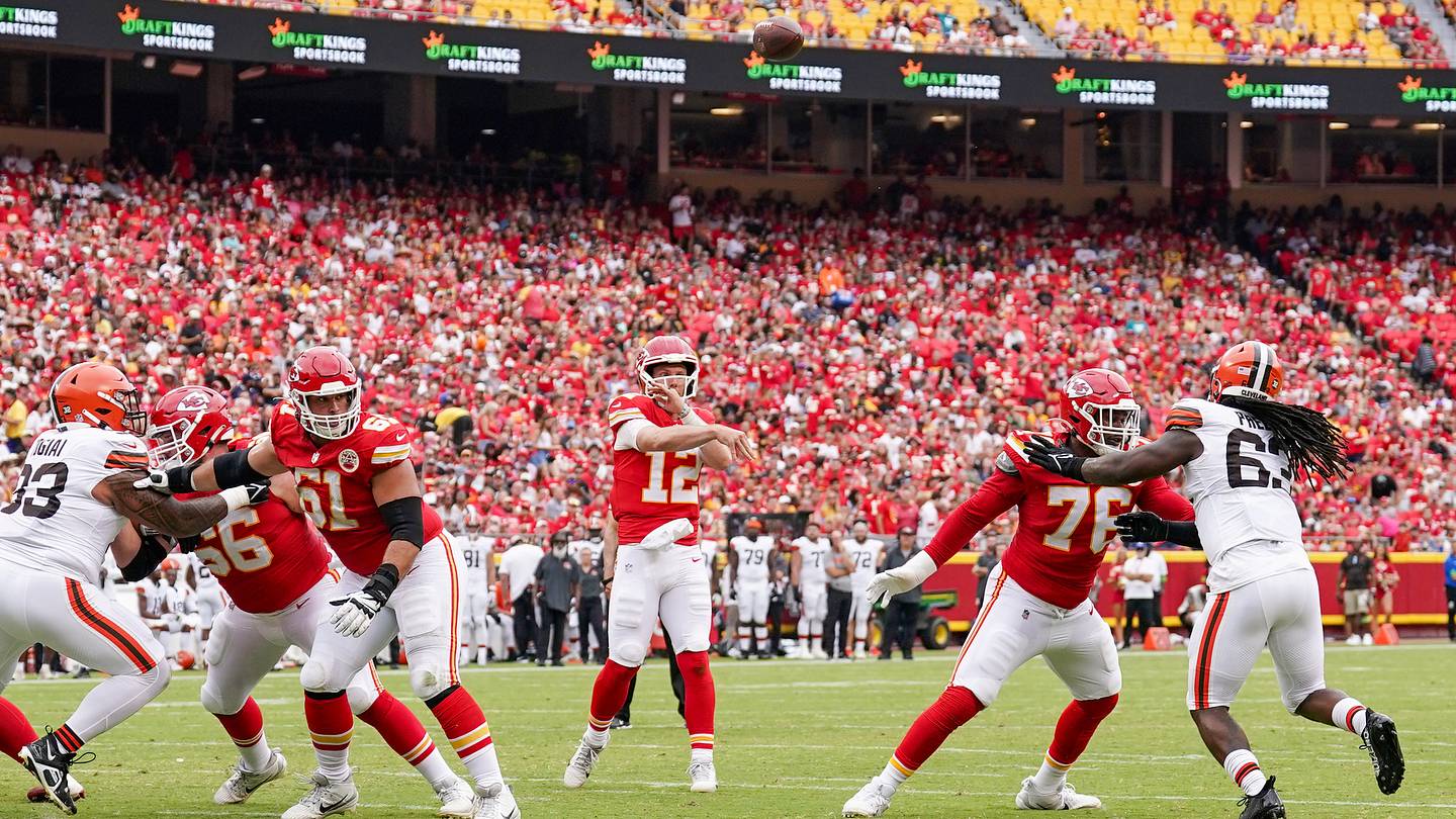 KC Chiefs Final Roster Projection: Who Will Make KC's Initial 53-Man ...