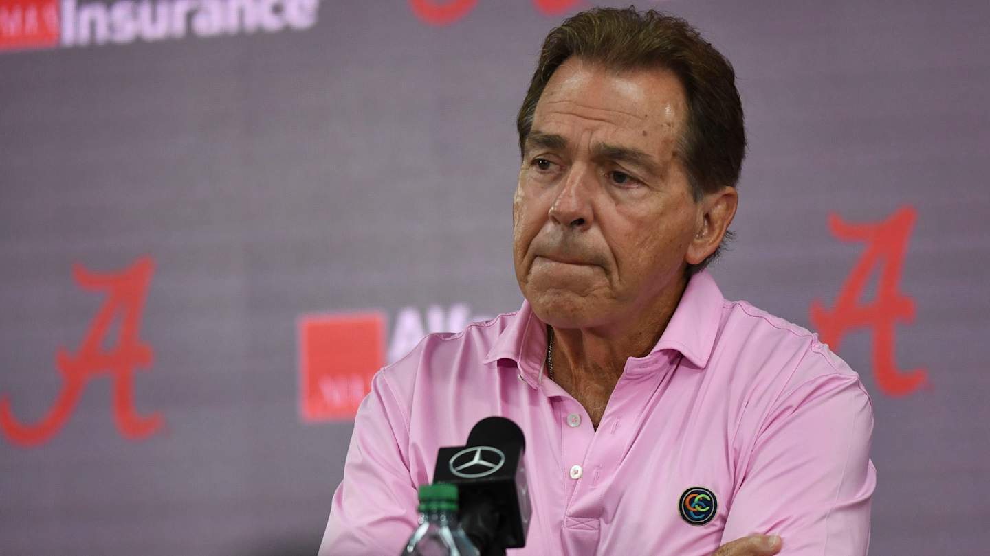 Nick Saban Apologizes to Reporter for Terse Response to Postgame Question -  Sports Illustrated