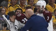 Avalanche Goalie Darcy Kuemper Leaves Game After Being Hit in Eye With Stick