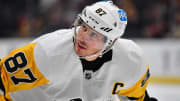Penguins’ Sidney Crosby Receives First Career Ejection in Loss to Kings