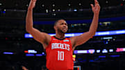 Report: Suns Interested in Eric Gordon