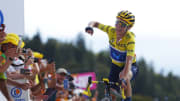 Van Vleuten Breaks Through to Win Women’s Tour de France