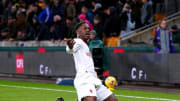 Superb Kobbie Mainoo Solo Goal Wins Crazy Game for Man United at Wolves